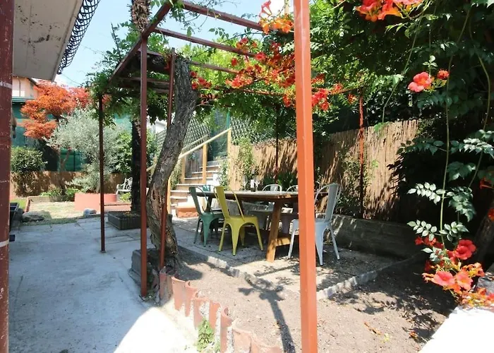 Cozy Modern W Free Parking Bbq & Fully Equipped Como